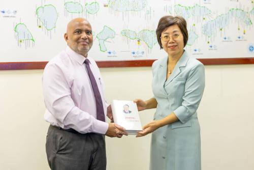 驻马尔代夫大使王立新拜会马住房城市发展部长海达尔