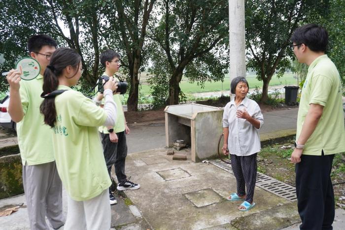 重庆工商大学公共管理学院：探寻独特家风家教文化，共绘乡村文明新画卷