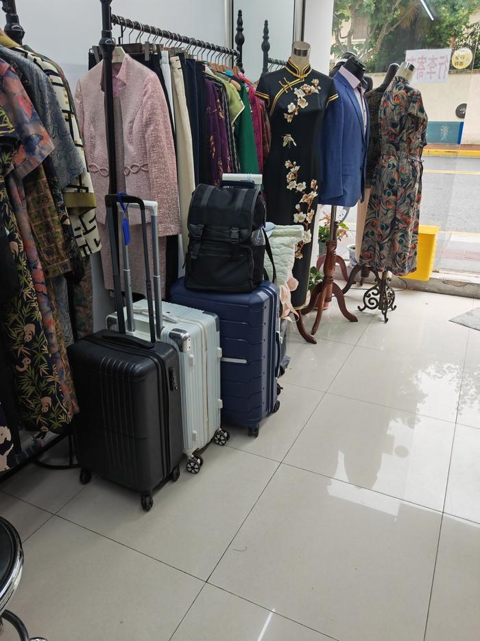 记者实探：上海景点、街区及商圈行李寄存服务，还有哪些难题待解？