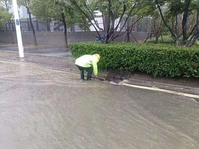合肥经开“追雨人”以雨为令 守护城市地下管线