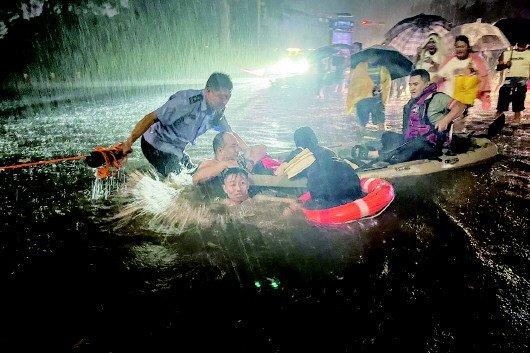 7月8日，枣庄市出现强降雨天气，为全