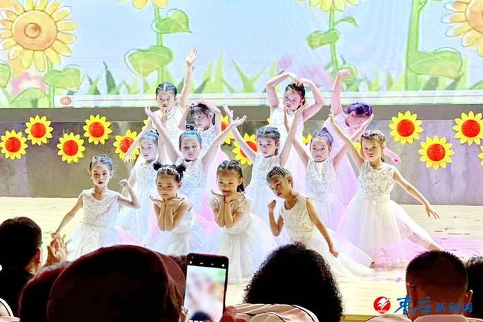 二十九中附属幼儿园举行大班毕业典礼