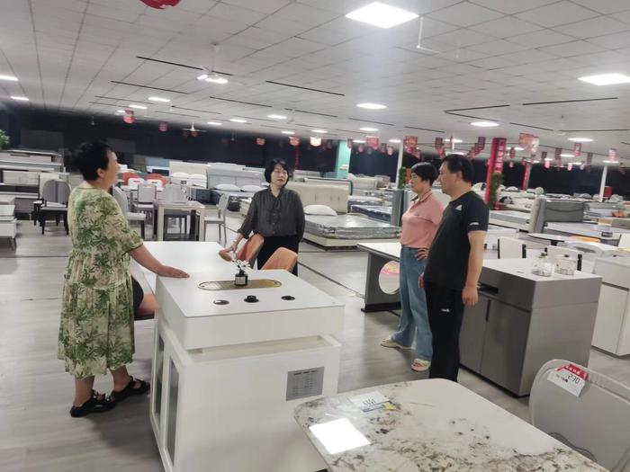 卧龙区现代服务业发展中心：营造一流营商环境 助推全区专业市场稳定运行