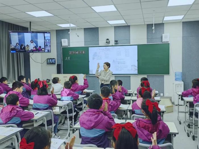 浐灞三小“最美教师”周奕：心若向阳，必有芬芳