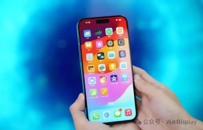 iPhone现鬼手现象，苹果罕见回应