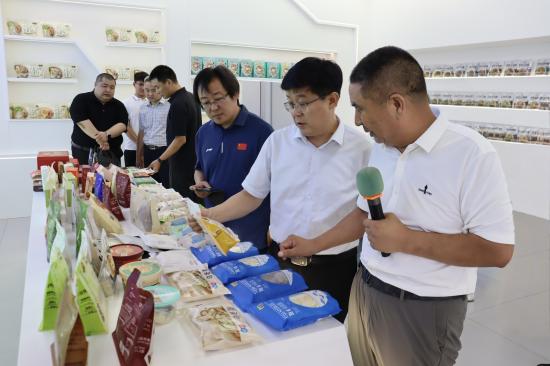 河北农业大学赴邢台隆尧开展社会实践与校地食品产业合作对接