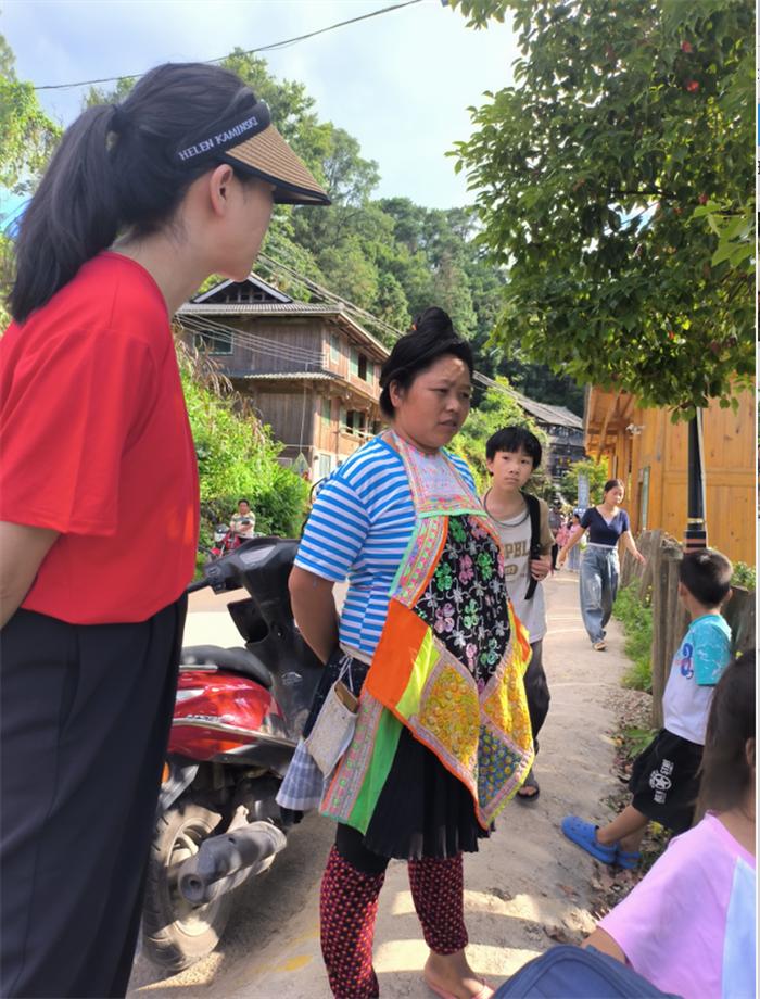 为乡村学子点亮希望之灯，贵交大资助政策宣讲团走进岜沙村