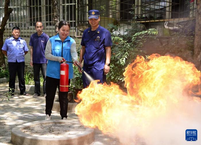 消防宣传进社区