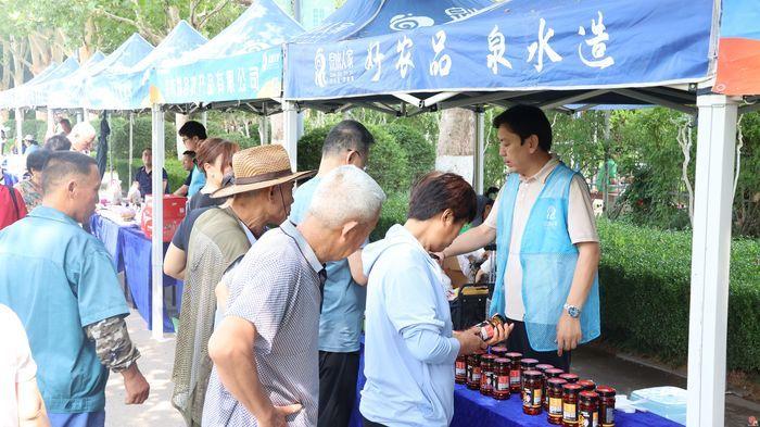 连开2日！“泉水人家”早市嘉年华 在花圃公园唤醒泉城“烟火气”