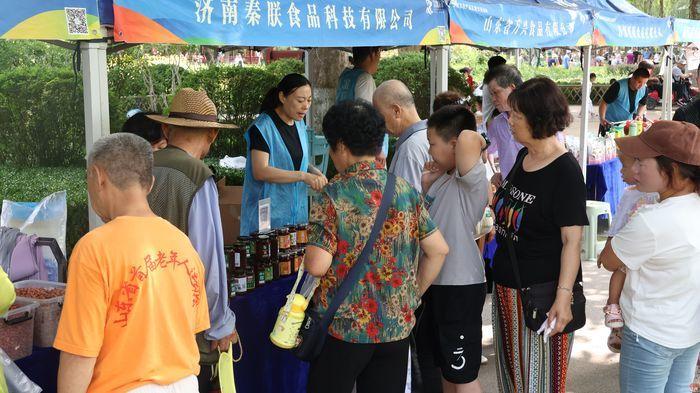 连开2日！“泉水人家”早市嘉年华 在花圃公园唤醒泉城“烟火气”