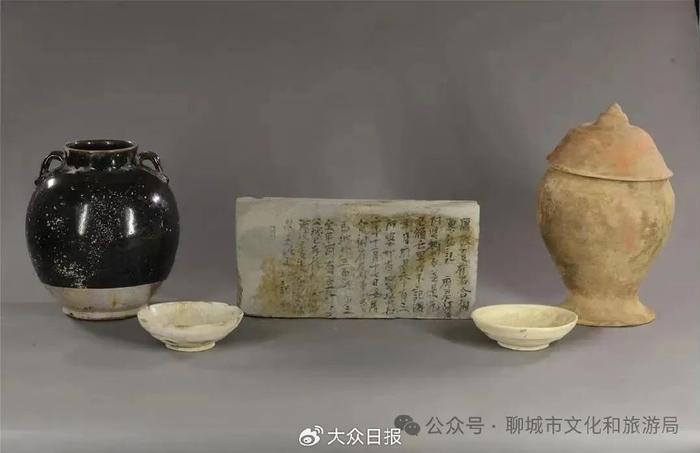 聊城三中古墓最新进展：出土器物十余件，发掘进入收尾阶段