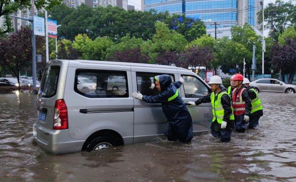 防汛救灾进行时！冲在抢险一线的“电建蓝”