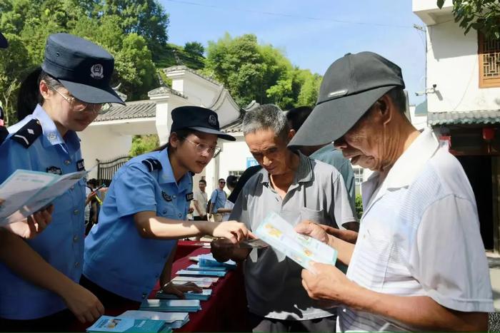 寿宁 · 泰顺“反邪同心 · 平安同行”反邪教警示宣传活动走进西浦村