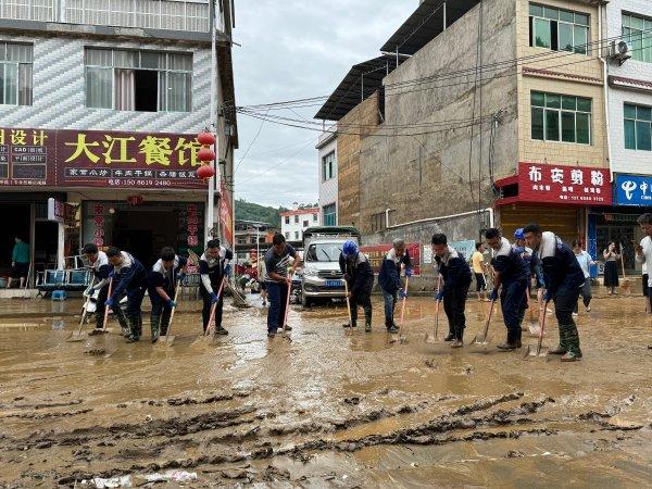 防汛救灾进行时！冲在抢险一线的“电建蓝”