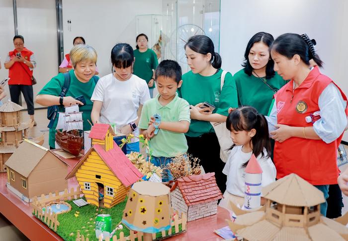 让“绿色消费”入脑入心 广东深圳开展消费教育基地市民巡礼系列活动