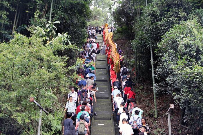 市州观察丨“凉资源”催火“热经济” 眉山激发“旅游+”新活力