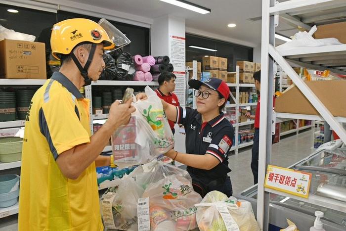 加油站也可以“点外卖了” 5000余种民生商品30分钟送达