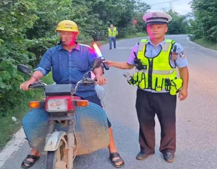 荆门交警曝光3起醉驾案例