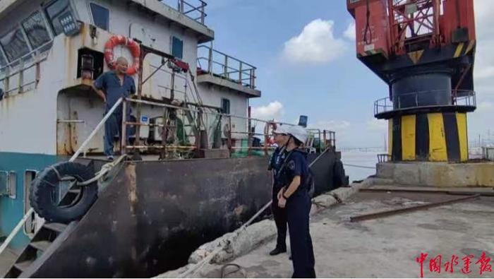 台风“格美”升级为超强台风级：温州海事局发布防台II级警报 温州23条客运航线已停航