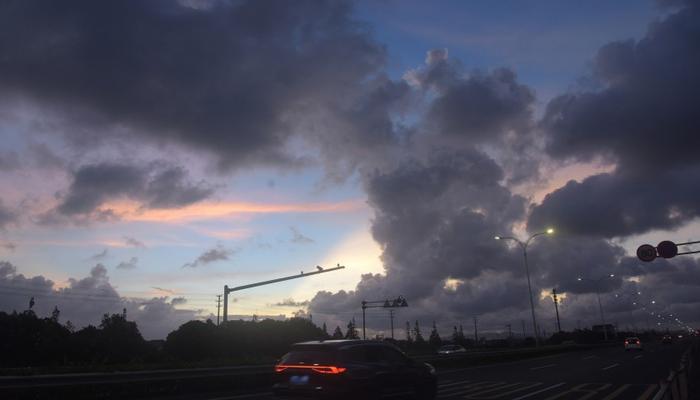 台风“格美”预计今夜登陆，暴雨影响将超10省