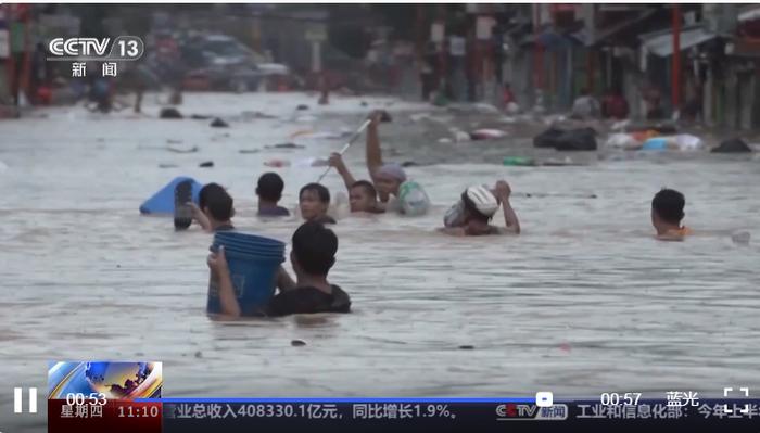 台风“格美”突袭！这国多地宣布进入灾难状态，死亡人数已达21人，当地居民 ：水淹到了二楼