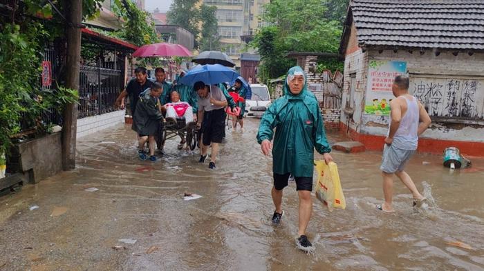 闻“汛”而动，国寿寿险全力应对南阳暴雨灾情