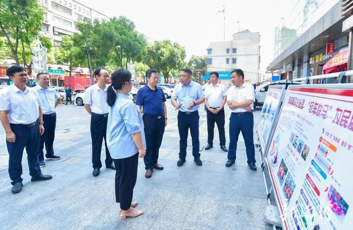 刘志仁带队调研群众身边不正之风和腐败问题集中整治、为基层减负赋能工作