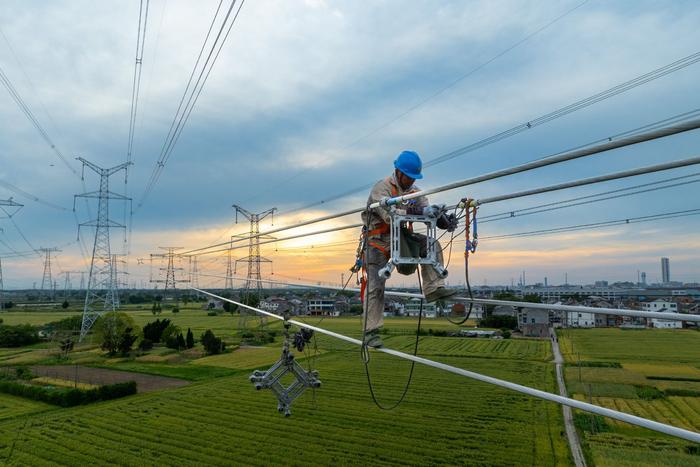 【迎峰度夏进行时】国家电网精准调控提升电网弹性