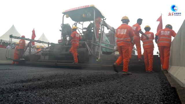 全球连线｜探访中企投资承建的孟加拉国首条全封闭高速公路