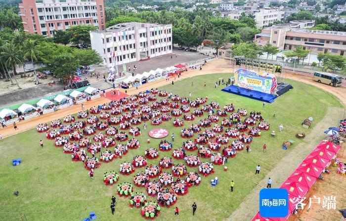 组图丨千人村宴！海南“村VA”东阁站解锁新玩法