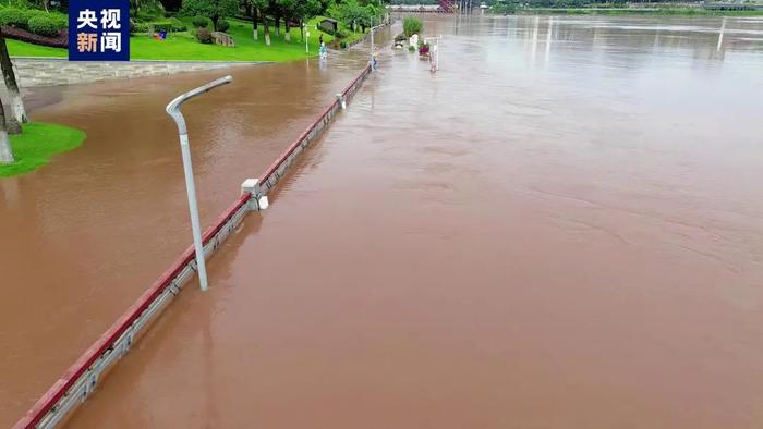 停课、停运、景区关闭，多地发布紧急措施！