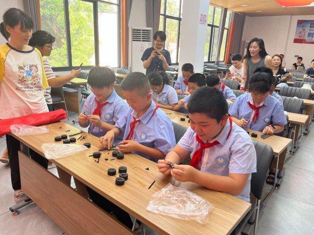 湘机小学教育集团：实践活动点亮学生科学梦