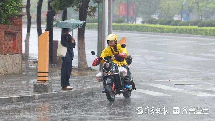 第一现场|算法围城中的外卖：每一单都含着不易和风险