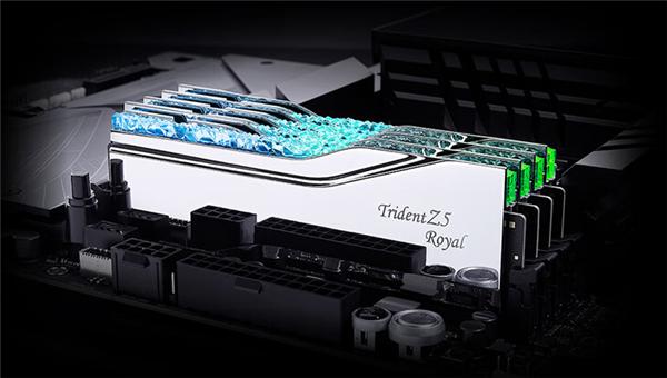 芝奇新款Trident Z5 Royal皇家戟内存开卖：DDR5-6400 96GB套装首发3288元