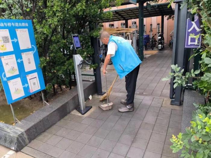 “面子”更靓， “里子”更实！天宫院街道持续加强背街小巷精细化治理