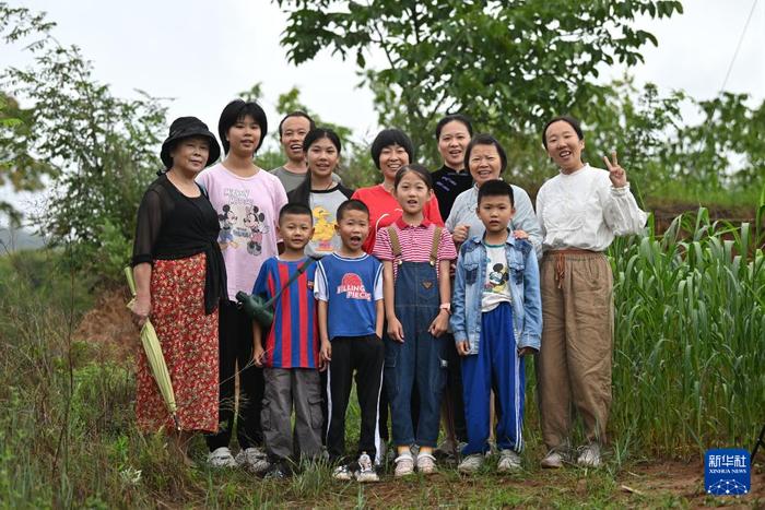 深山民宿主理人和她的2000亩谷子地