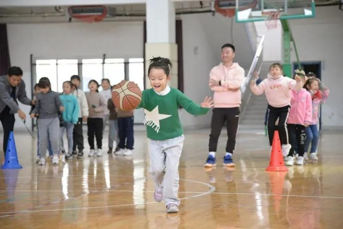 合肥市曙光小学荣获“安徽省体育特色传统学校”荣誉称号