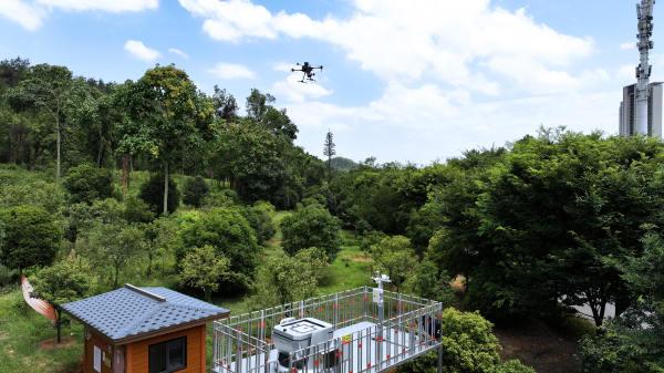 宙科技赋能智慧警务建设，东湖公安部署无人机巡航八点成面