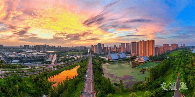 夏日开启高颜值“水晶天”模式，每一张都是大片