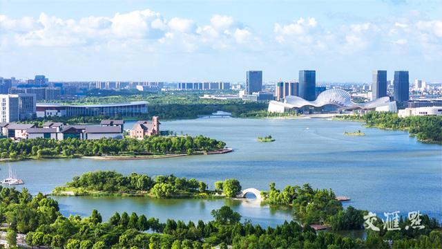 夏日开启高颜值“水晶天”模式，每一张都是大片