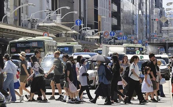 123人死亡！日本多地超40度高温，一周上万人中暑送医