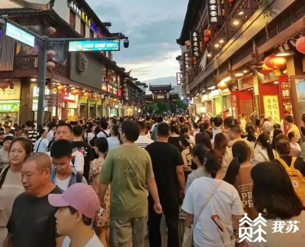 江苏文旅市场持续“热辣滚烫” 上半年接待游客5.28亿人次