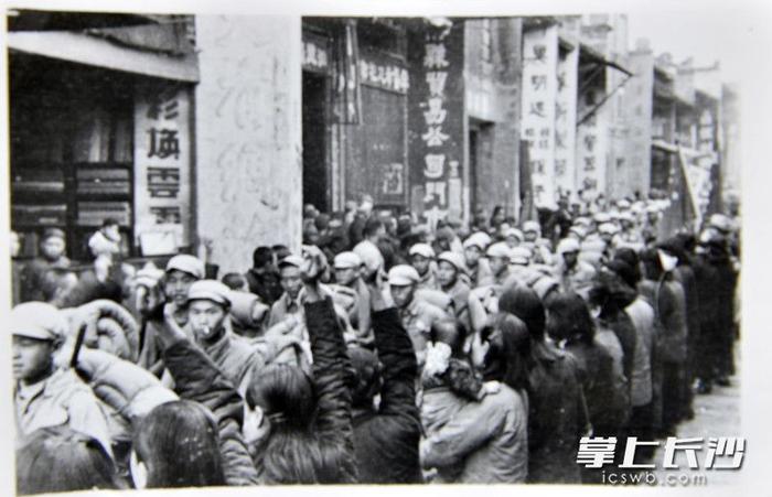 组图｜沿解放军入城路线，看长沙75年巨变