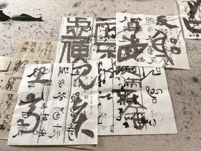 刻画成语， 入木岂止三分