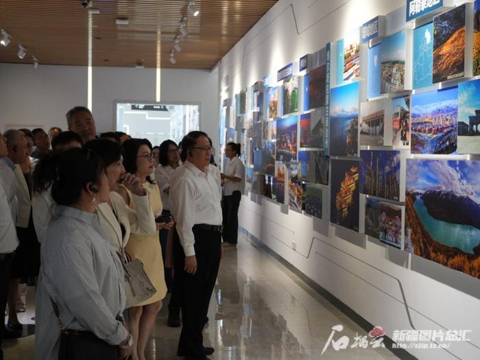 台商台企参访团参访新疆 “我们看到了新疆未来发展的广阔前景”