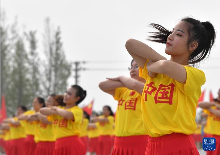 追光 | 跟随奥运节拍，感受更开放的全民健身