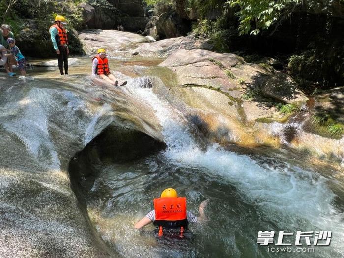 玩水才是三伏天的正确打开方式！浏阳亲水消暑游人气爆棚