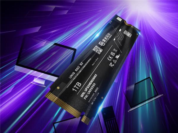 紫光闪存S2系列PCIe 4.0 SSD 1TB首发449元：标配1mm石墨烯散热贴