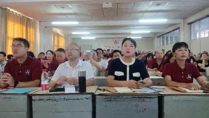 一张试卷引导一场学习方法的革命，考试育人——学生考情自主评析法走进河南省沁阳市永威学校