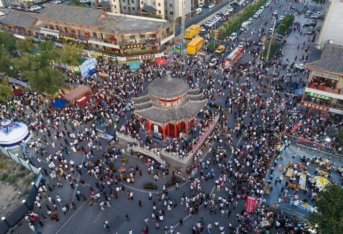 新疆奇台：美食文化旅游节开幕